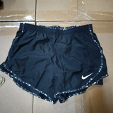Nike shorts girls Large Black